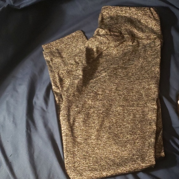 Wrinkle Back Leggings **LAST PAIR** - Picture 3 of 7